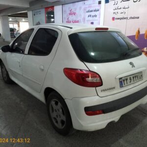 پژو 206 تیپ 2 ، سفید