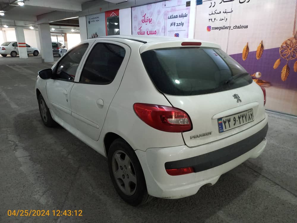 پژو 206 تیپ 2 ، سفید